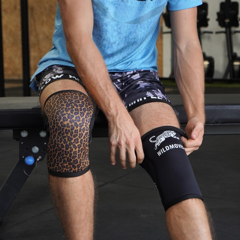 Rodilleras para crossfit de neopreno de 7mm de compresion fitness y halterofilia theyet animal print